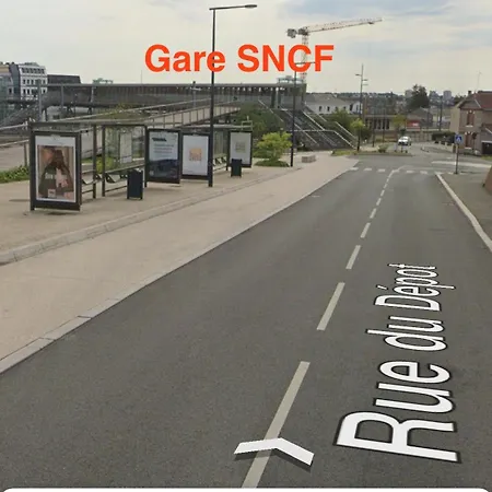 Derriere La Gare Laval * Laval (Mayenne)